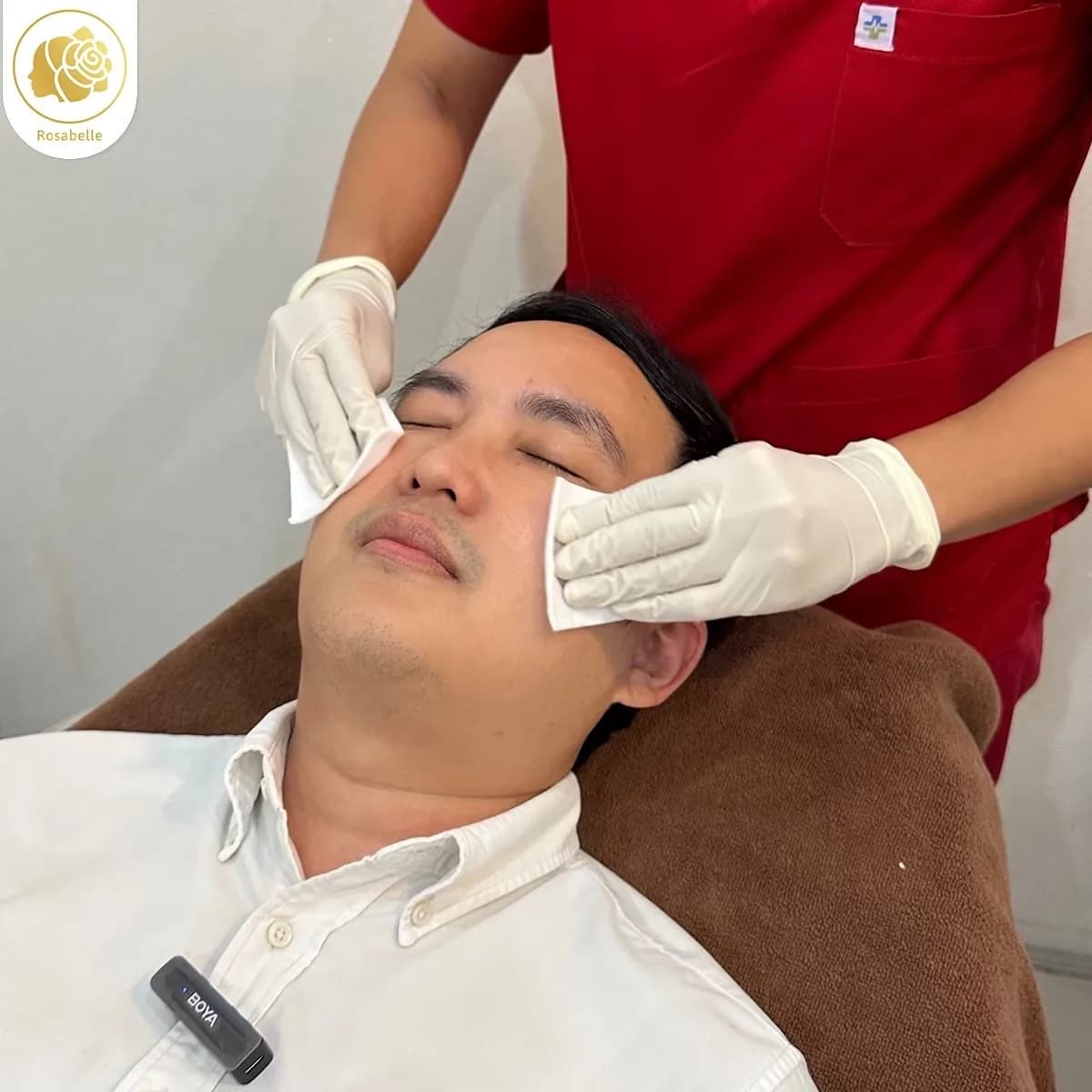 ภาพประกอบรีวิวโปรแกรม Combo Set รักษาหลุมสิว ที่ Rosabelle Clinic ลำดับที่ 18
